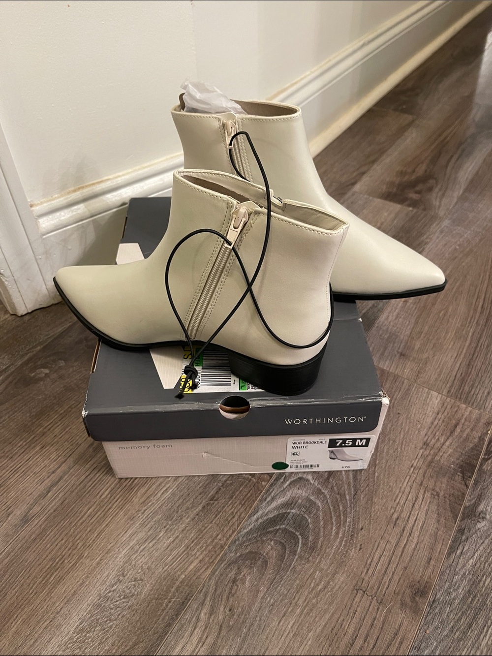 Worthington White Pointed Toe Ankle Booties